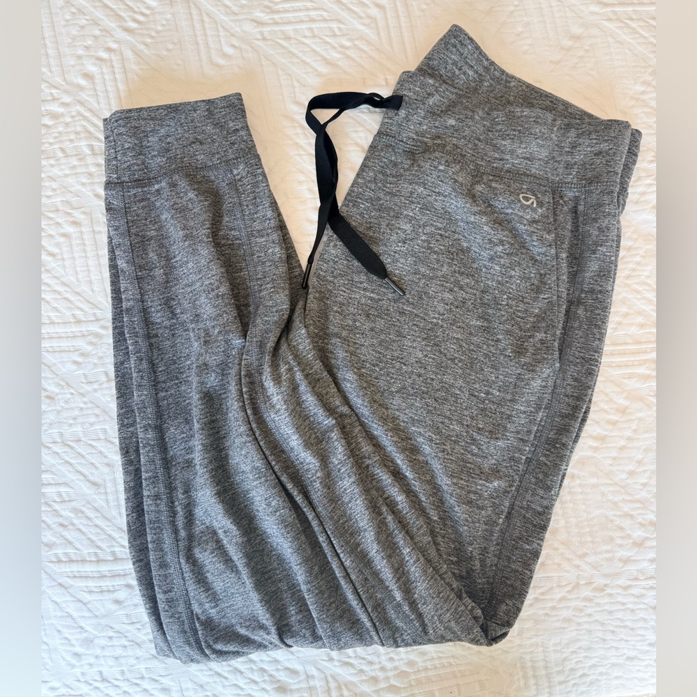 Gap Fit Brushed Tech Jersey Joggers in Gray